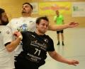 Archivbild: mhs
Die Handballer der HSG Nabburg-Schwarzenfeld (Sebastian Mensch, schwarzes Trikot) empfangen den HV Oberviechtach.