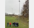 Bild: Josef Glas
Die auf LED umgerüstete Flutlichtanlage des B-Platzes hat sich gelohnt, finden Fabian Eisenrieth, Bürgermeister Ludwig Gürtler, Stephan Dobmeier, Michael Bartmann (TSV), Gerhard Schmerber, Johann Peter Wiesent und Markus Windisch (von links).