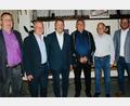Bild: TSV Kastl bei Kemnath/exb
Die Geehrten des TSV Kastl mit den Vereinsverantwortlichen Zweiter Vorsitzender Holger Schmidt (von links), die Ehrenvorsitzenden Alois Dimper und Josef Brand, die Ehrenmitglieder Josef Arnold und Josef Kukla sowie Vorsitzender Christoph Brand.