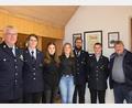 Bild: fla
Sophia Kleber (Mitte) ist die neue Sprecherin der Waldthurner Jugendfeuerwehr. Vertreten wird sie von Bianca Käs (Dritte von links). Das Amt des Kassenwartes bleibt in den Händen von Niklas Bergler (Zweiter von rechts). Stellvertretender Bürgermeister Hans-Peter Reil, Jugendwart Josef Pflaum junior, zweite Vorsitzende Kerstin Wittmann und Kommandant Michael Bäumler (von rechts) gratulieren zur Wahl.