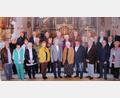 Bild: Fröhlich/exb
In der Stadtpfarrkirche Oberviechtach, in der viele von ihnen getauft und ihre Erstkommunion gefeiert haben, ist das obligatorische Gruppenfoto gemacht worden.