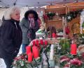 Bild: hka
Der Advents- und Weihnachtsschmuck des Katholischen Frauenbundes war gefragt.
