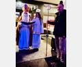 Bild: Stefanie Müller/exb
Auch der Nikolaus schaut beim Adventsmarkt der Hans-Scholl-Realschule vorbei.