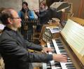 Bild: aub
Ein ungewöhnlich reizvolles Trio aus Saxophon (Marion Schärtl), Flöte (Andrea Prüfling) und Orgel (Jonathan Brell) lässt die Konzertbesucher gleich zu Beginn aufhorchen.