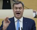 Bild: Uwe Lein/dpa
Markus Söder (CSU), Parteivorsitzender und Ministerpräsident von Bayern, hält während einer Sitzung des bayerischen Landtags seine erste Regierungserklärung der neuen Wahlperiode.