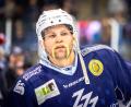 Bild: Christian Kaminsky/exb
Markus "Beppi" Eberhardt von den Blue Devils Weiden mit seinem schmucken Beitrag zur "Movember"-Aktion.