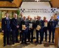 Bild: Jürgen Ferschl/exb
Ehrungen stehen bei der Barbarafeier im Mittelpunkt. Das Bild zeigt (von links) Wolfgang Lehner, Richard Tischler, Hans Prechtl, Karl Baldauf, Johannes Heinrich, Hans Baldauf, Siegfried Baldauf, Alois Singer, Max Schmid und Jürgen Ferschl.