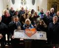 Bild: le
Vertreter der Volksbank-Raiffeisenbank Nordoberpfalz Floß verteilen 3300 Euro an Vereine und Kirchengemeinden.
