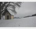 Bild: frd
Der „Solarpark Sallach“ befindet sich in der Gemeinde Niedermurach zwischen Schwaighof und Sallach, kurz vor dem Ortseingang Sallach links und beginnt an der Kapelle (links) Im Hintergrund die Burg Obermurach. 
Nach der Billigung des Planungsentwurfs folgt nun die frühzeitige Beteiligung der Öffentlichkeit, der Behörden und sonstiger Träger öffentlicher Belange. Bild: frd