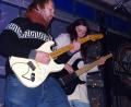 Bild: Houschka
Zwei Stützen der "Kleinen Horrorband": Gitarrist Martin und Bassistin Susi.