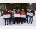 Bild: bk
Bei der Spendenübergabe (von links) Dr. Stephanie Kuchlbauer, Renate Groß, Gunda Hagn, Anneliese Kohl, Gertrud Werner, Christoph Wagner, Johannes Aigner.