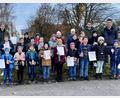 Bild: Gaujugendleitung Nabburg/exb
Das Bild zeigt die erfolgreichen Teilnehmer beim Lichtgewehr- und Blasrohrschießen mit den Gaujugendleitern Andreas Wilhelm, Marc Zenger und Stefan Gradl (hinten von links).