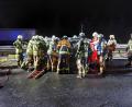 Bild: Kreisbrandinspektion Schwandorf/exb
Feuerwehrleute und Sanitäter arbeiten nach einem Unfall am Montagabend auf der Autobahn A 6 bei Wernberg-Köblitz am Wrack eines Wagens. Ein 85-Jähriger kam bei dem Unglück ums Leben.