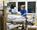 Symbolbild: Frank Molter/dpa
Das Thema Krankenhäuser wird derzeit auch in vielen Stadt- und Gemeinderatssitzungen diskutiert. In Leonberg wurde die Absage des Protestmarsches bedauert.
