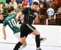 Bild: Thomas Schrems
Beim Hallenfußballturnier des SV Steinmühle ist immer für Spannung gesorgt. Unser Bild zeigt eine Szene vom Turnier im Januar 2023 zwischen dem SV Mitterteich und TSV Konnersreuth.