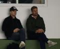 Bild: hak
Oliver Bierhoff (links) beobachtete am Freitag das Spiel seiner Tochter Kate bei den MID Indoors, rechts Trainer Peter Gojowczyk.