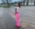 Bild: Larissa Gmeiner 
Die Planungen laufen auf Hochtouren: Larissa Gmeiner steht auf dem Stockerhutplatz und überlegt sich wie der von ihr geplante Weihnachtsmarkt aussehen soll. Am 21. Dezember soll dieser dort stattfinden.