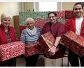 Bild: R. Kreuzer
Die Pakete für bedürftige Mitbürger und Mitbürgerinnen in Weiden werden vor Weihnachten ausgeteilt.