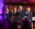 Bild: Petra Hartl
Ein stimmungsvolles Weihnachtskonzert gaben (von links) Daniel Hinterberger, Thomas A. Gruber, Benjamin Grund und Stephan Schlögl als "Stimmen der Berge" in der Kirche St. Marien in Sulzbach-Rosenberg.