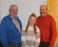 Bild: Renate Kellner/exb
Hans Kellner als Nikolaus und Christina Beierl als Engel besuchten in der Adventszeit 35 Familien. Dabei kam eine schöne Spende für die Kinderkrebshilfe Nordoberpfalz zusammen.