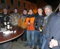 Bild: rn
Auch der Motorradclub zeigte seine Verbundenheit mit dem VW-Team und besucht die Party vor dem Rathaus.