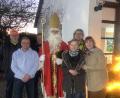 Bild: Julia Biebl/exb
Jochen Schmidt (links) und Klaudia Schmidt (rechts) ehren Peter Beimler, Mario Glamsch, Yvonne Wolfangel und Manfred Schwab.