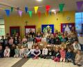 Bild: sei
In den vergangenen Tagen schleppten Schüler und Eltern immer viele Pakete und Tüten mit zur Schule. Es waren Spenden für die Manteler Tafel.