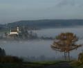 Bild: Josef Hartwig/exb
Das Siegerbild trägt den Titel "Pleystein im Morgennebel".