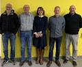 Bild: Christine Wocheslander /exb
Das Vorstandsteam des Montessori-Fördervereins (von links): Hans Lauterbach (Beisitzer), Klaus König (Kassenwart), Margareta Lankes (Vorsitzende), Markus Allstadt (2. Vorsitzender) und Alexander Nusser (Beisitzer).