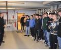 Bild: Realschule im Stiftland/exb
Jugendliche der Real- und Mittelschulen informierten sich über Berufe im Handwerk, in der Industrie, bei Dienstleistern oder über schulische Weiterbildungsmöglichkeiten.