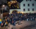Bild: Karl Dietz/exb
Viele Besucher kamen zur Dorfweihnacht in Beidl.