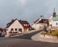 Bild: Susanne Forster
Als in 2023 besonders gelungene realisierte Vorhaben nannte Stadtrat Hubert Häring (CFWG) die Modernisierung des Silberbergs (im Bild), der Bischof-Senestrey-Straße, der Philipp-Mühlmayer-Straße und der Bahnhofstraße in Bärnau.