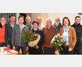 Bild: gf
Mitarbeiterehrung bei der Albert Holzner GmbH: Vinzenz Metschl (von links), Armin Gebhardt, Christian Reindl, Karl-Heinz Meckl, Heidrun Scholz, Andre Porembo, Hans Meier, Michael Gräß, Michaela Holzner und Christian Färber.