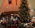 Bild: Karwath/exb
An die 20 Mädchen und Buben machen beim Krippenspiel in der evangelischen Kirche in Windischeschenbach mit.