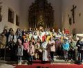 Bild: Richard König/exb
Die Kommunionkinder zeigten das Krippenspiel, sie wurden dabei vom Team des Familiengottesdienstes und den Tischmüttern sowie Pfarrer Julius Johnrose und Pfarrvikar Pater Arul unterstützt.