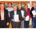 Bild: Gemeinde Kulmain/exb
Auch Bürgermeister Günter Kopp (von links) gratulierte den Geehrten Gerhard Prechtl, Georg Schroll, Hans Kreuzer, Joachim Reger und Norbert Stahl.