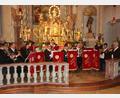 Bild: kro
Imposant beim Weihnachtssingen in der Pfarrkirche St. Laurentius war die Blaskapelle Ernestgrün.