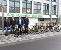 Bild: Conway Bikes 2023/exb
Bei der Übergabe der Fahrräder: (von links) Larissa Hartmann, Jens Steinhäuser, Holger Hassel und Christian Gaal.
