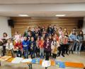 Bild: Edelweiß-Kapelle Pertolzhofen/exb
Kinder im Alter von sechs bis zwölf Jahren zeigen in Pertolzhofen unter der Leitung von Diplom-Musiklehrer Stefan Karl wie gut sie ihre Instrumente bereits beherrschen.