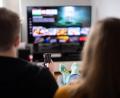 Symbolbild: Daniel Reinhardt/dpa
Der Streaming-Anbieter Amazon Prime stellt seine Kunden vor die Wahl: Wer den Aufpreis nicht zahlen möchte, muss ab Anfang Februar mit Werbung leben.