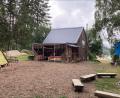 Bild: Kathrin Götzl/exb
Der Waldkindergarten Wolfersreuth. So ähnlich soll auch die Einrichtung in Tirschenreuth aussehen.
