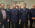 Bild: Gemeinde Leuchtenberg/exb
Bild von links: Bürgermeister Anton Kappl, Kreisbrandmeister Christian Demleitner, zweiter Kommandant Jörg Lanzl, Vorsitzender Harald Dirnberger, Kommandant Martin Reindl, Ehrenkommandant Franz Kindl
