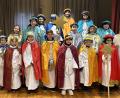 Bild: Pfarrei Herz Jesu Immenreuth/exb
Zwei Dutzend Mädchen und Jungs beteiligten sich an der Sternsingeraktion in Kastl.