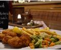 Bild: Stefanie Roth
Schnitzel mit Pommes oder andere Gerichte: Ab Januar wird das Essen im Wirtshaus wegen der Erhöhung der Mehrwertsteuer teurer werden.