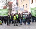 Bild: Hirsch
600 Demonstranten versammeln sich am Samstag zur Kundgebung auf dem Nabburger Marktplatz.
