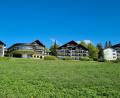 Bild: rw
Das Gelände des Steinwaldhauses in Pfaben bei Erbendorf hat eine Gesamtfläche von 22.769 Quadratmetern. Es bietet 64 Hotelzimmer und 31 Ferienwohnungen.