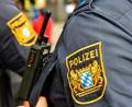 Symbolbild: Petra Hartl
Zwei Polizeistreifen mussten in Schwandorf ausrücken, weil sich eine 40-Jährige mit einem 18-Jährigen gestritten hat.