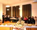 Bild: fvo
Neujahrsempfang der Pfarrei St. Sebastian mit Pfarrgemeinderatsprecherin Birgit Bergmann, Maria Golla und Pfarrer Norbert Götz (von links).