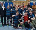 Bild: Stephan Huber
Die D-Junioren des FSV Gärbershof 1 feiern den Sieg bei der Stadtmeisterschaft im Hallenfußball.