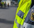Symbolbild: Bundespolizei
Bundespolizisten kontrollieren an Autobahnparkplätzen entlang der A 6 auch Fernreisebusse.